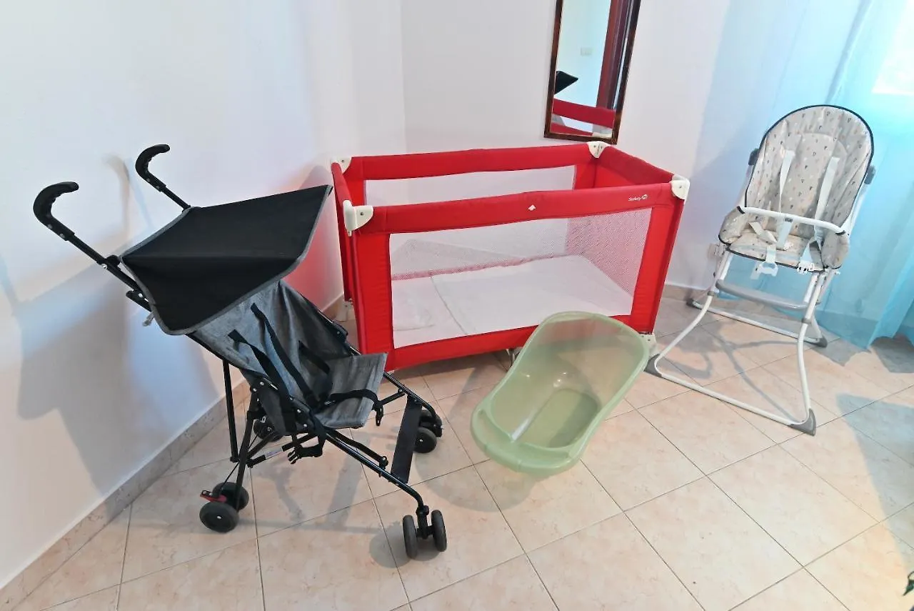 Izzhome Njoy Pula Apartment