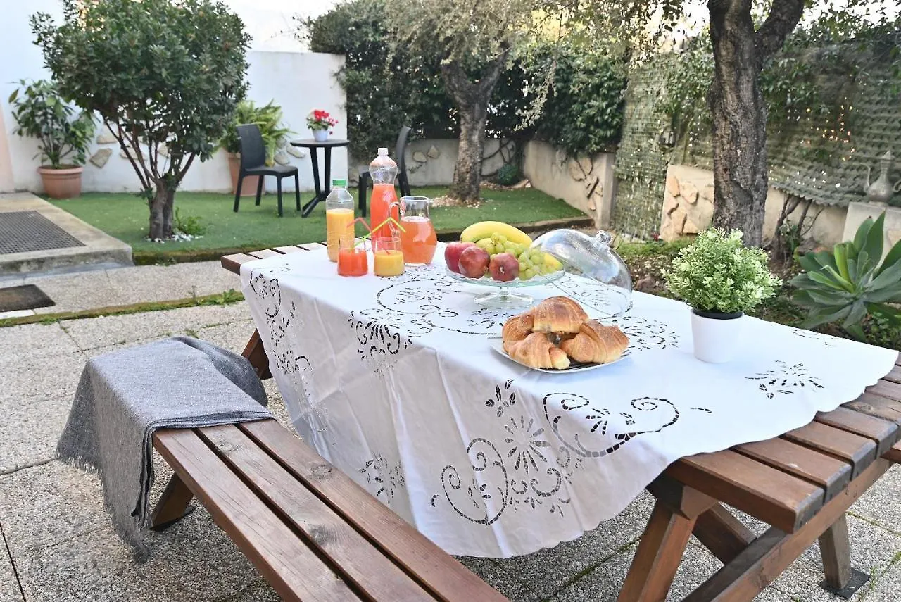 Apartment Izzhome Njoy Pula Italy